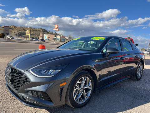 2021 Hyundai Sonata for sale at 1st Quality Motors LLC in Gallup NM