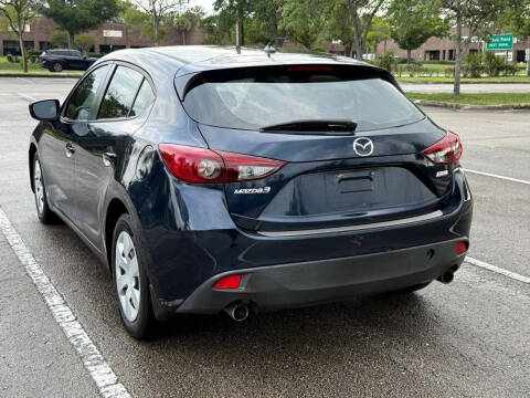 2014 Mazda MAZDA3 i Sport