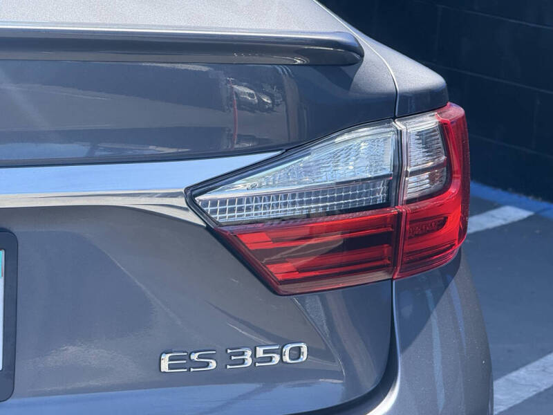 2016 Lexus ES 350