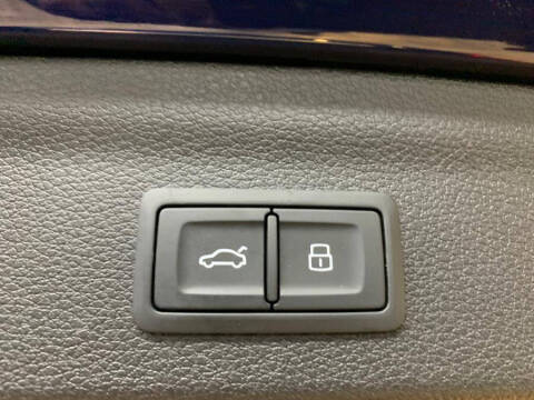 2022 Audi Q3 quattro S line Premium 45 TFSI