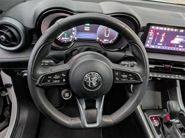 2024 Alfa Romeo Tonale Hybrid Ti