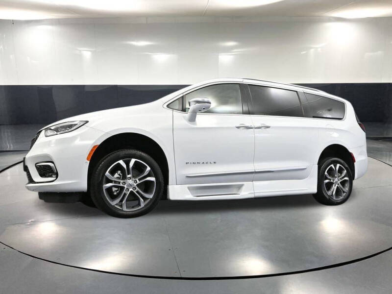 2022 Chrysler Pacifica Pinnacle