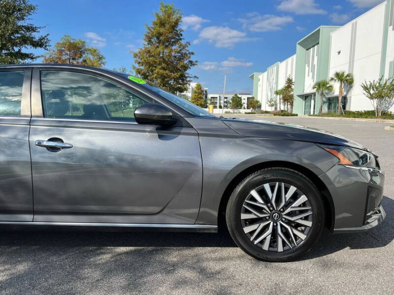 2023 Nissan Altima 2.5 SV