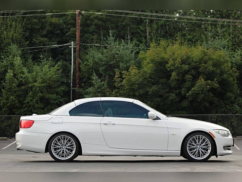 2011 BMW 3 Series 335i