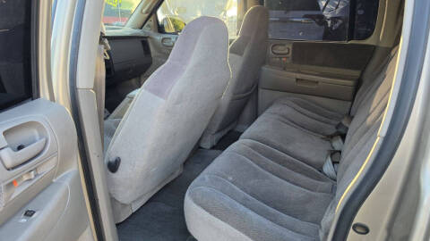 2003 Dodge Dakota