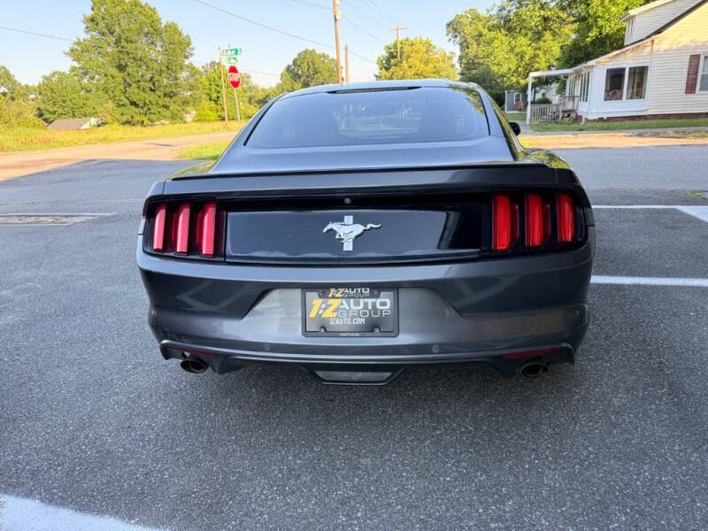 2016 Ford Mustang V6