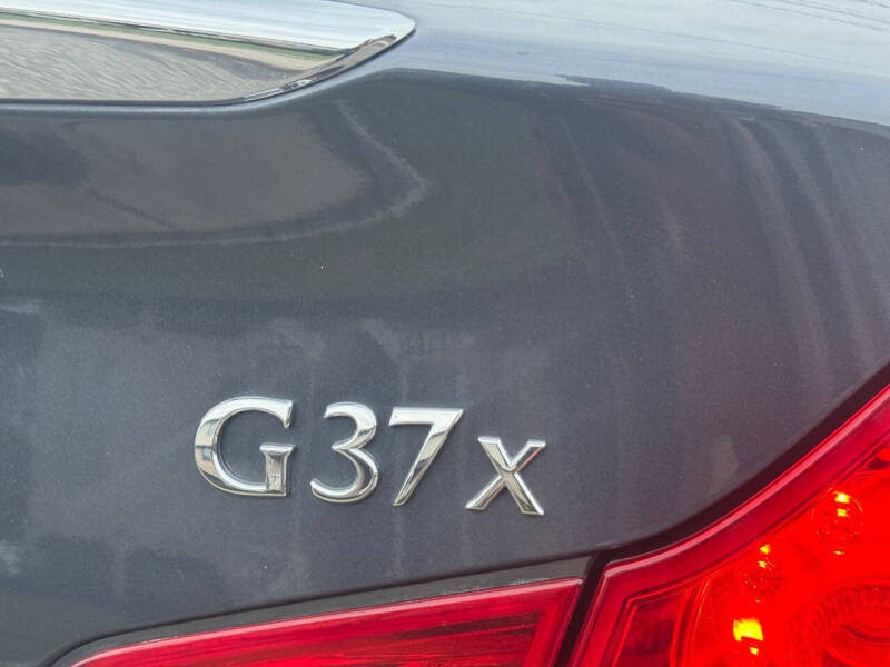2013 Infiniti G37 Sedan x