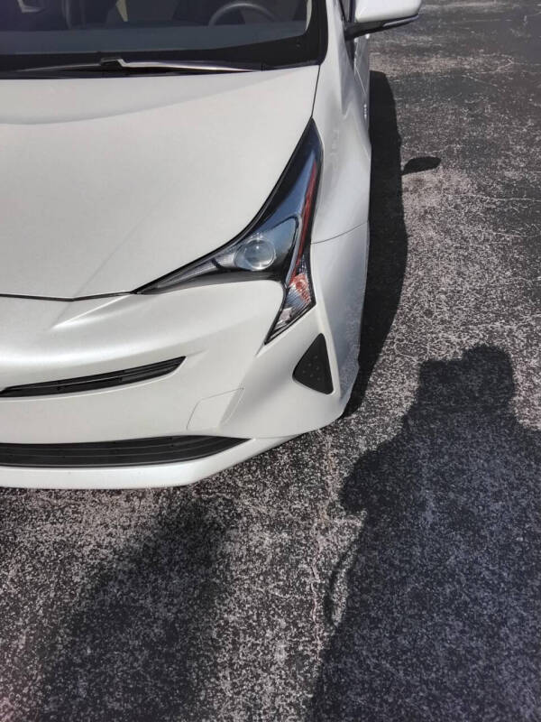 2016 Toyota Prius Two