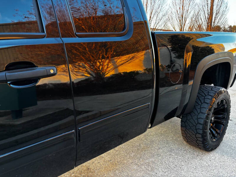 2013 Chevrolet Silverado 1500 LT photo 15