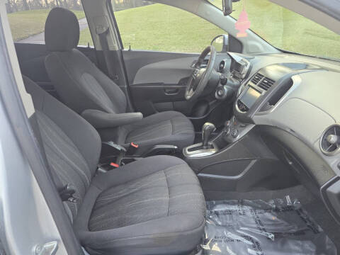 2015 Chevrolet Sonic LT Auto