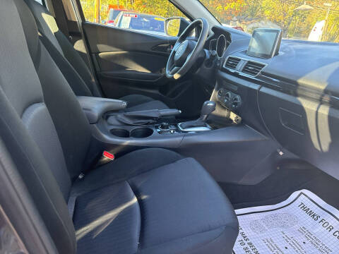 2015 Mazda MAZDA3 i Sport