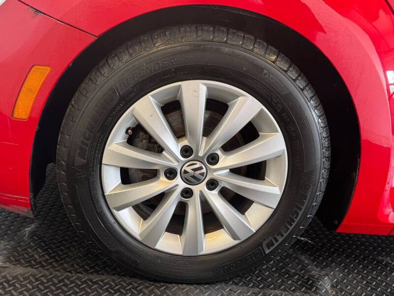 2017 Volkswagen Beetle