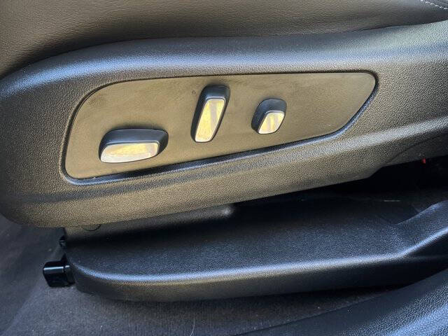 2025 Cadillac XT6 Sport