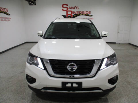 2019 Nissan Pathfinder SL
