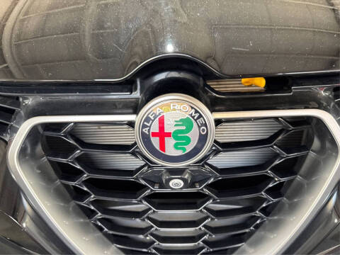 2024 Alfa Romeo Tonale Hybrid Ti
