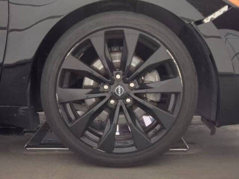 2023 Nissan Maxima 3.5 SR