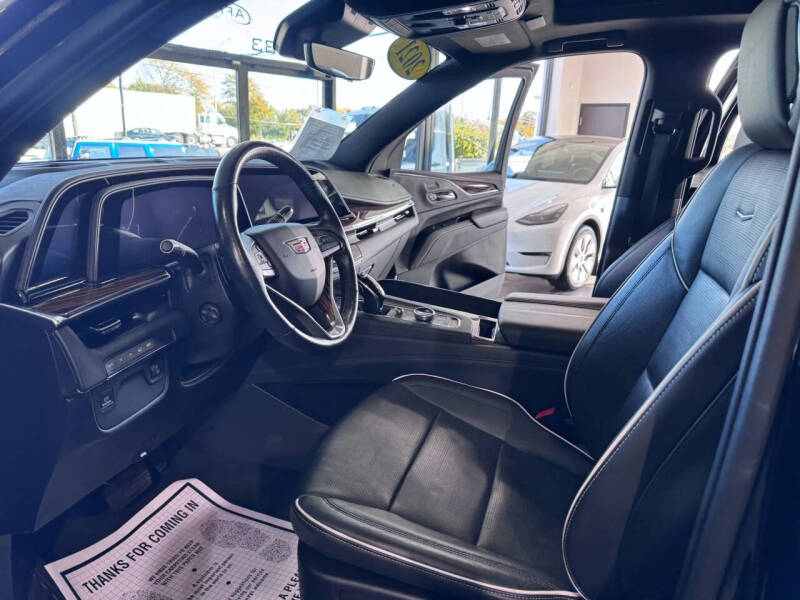 2021 Cadillac Escalade Premium Luxury