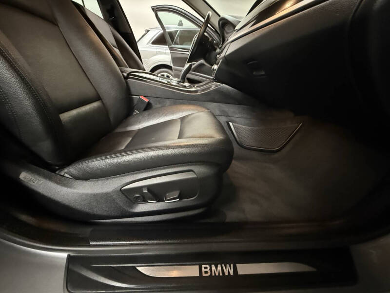 2014 BMW 5 Series 528i