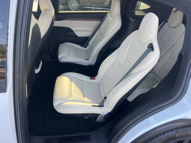 2023 Tesla Model X