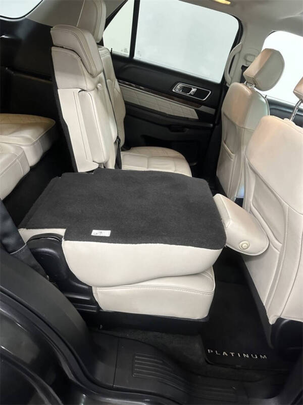 2016 Ford Explorer Platinum