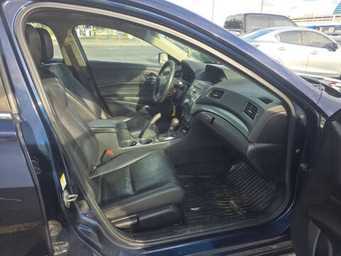 2013 Acura ILX 2.0L w/Premium