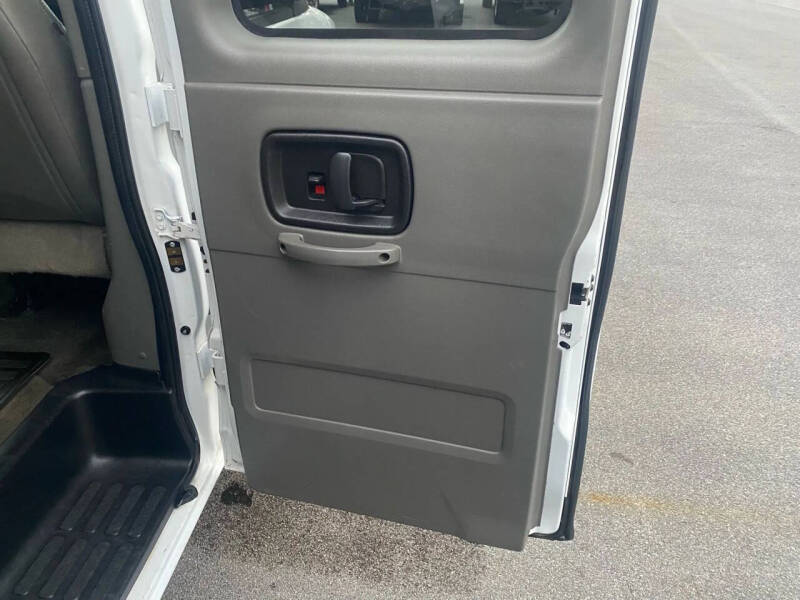 2016 Chevrolet Express LT 3500