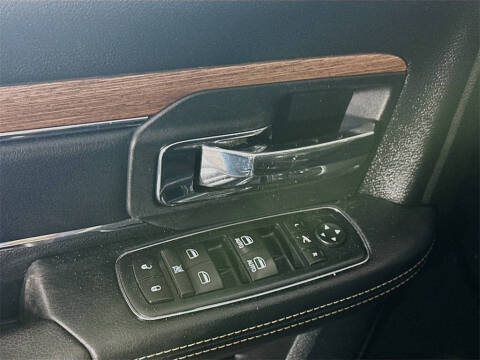 2017 RAM 1500 Laramie