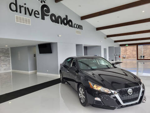 2020 Nissan Altima for sale at DrivePanda.com in Dekalb IL