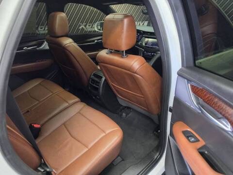 2020 Cadillac XT5 Premium Luxury