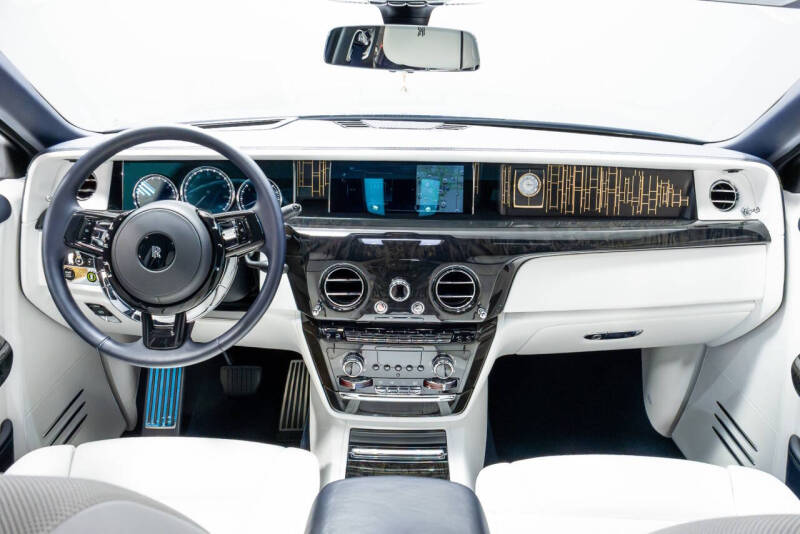 2021 Rolls-Royce Phantom