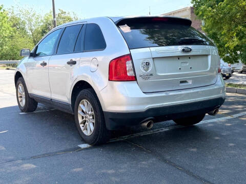 2014 Ford Edge SE