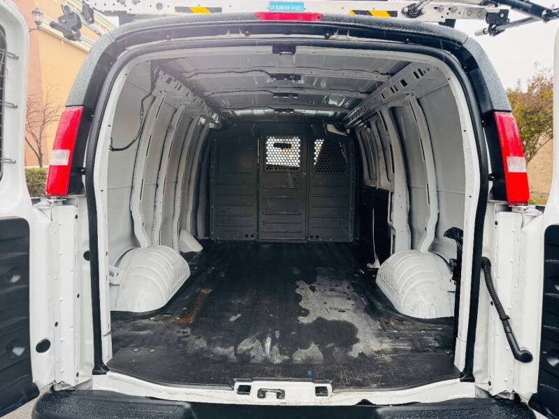 2020 Chevrolet Express 2500