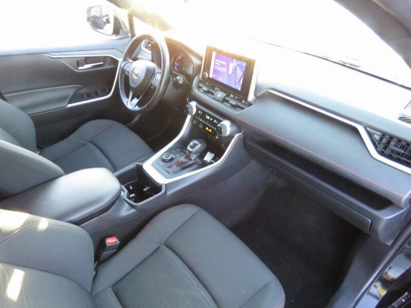 2023 Toyota RAV4 Prime SE