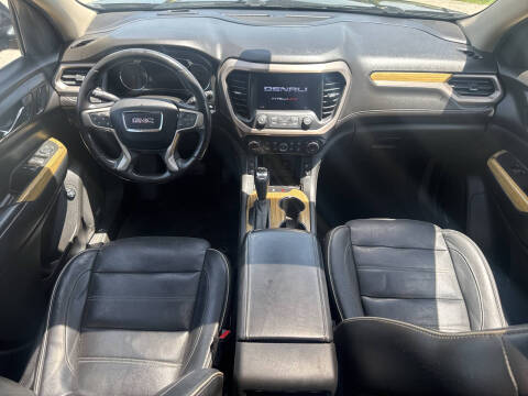 2019 GMC Acadia Denali