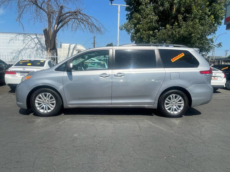 2013 Toyota Sienna