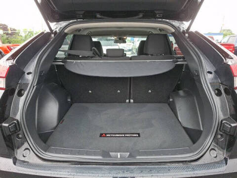 2023 Mitsubishi Eclipse Cross LE