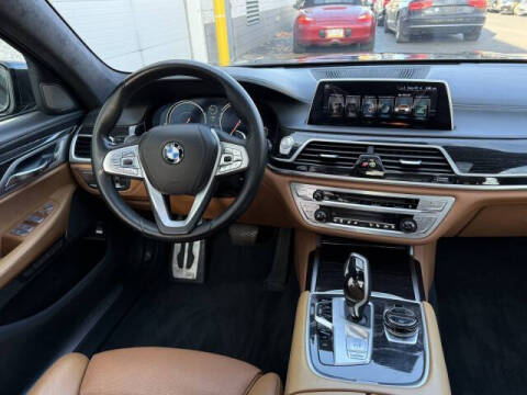 2016 BMW 7 Series 750i xDrive