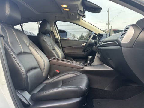 2017 Mazda MAZDA3 Touring 2.5