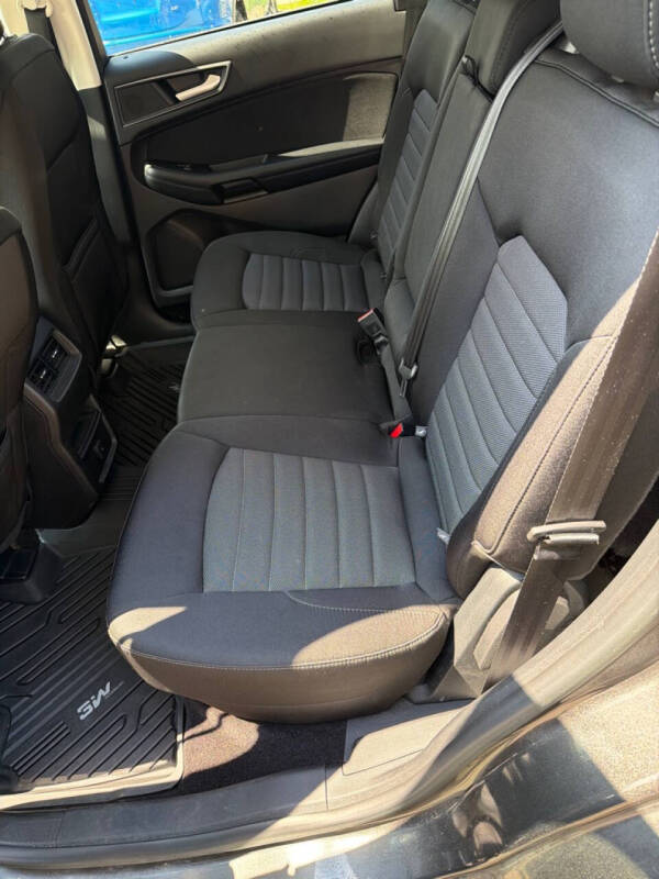 2017 Ford Edge SE