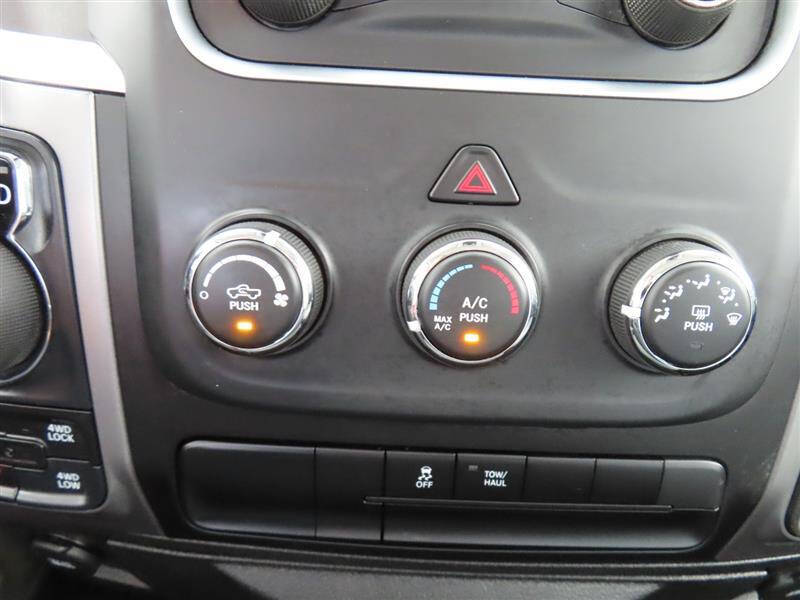 2024 RAM 1500 Classic SLT