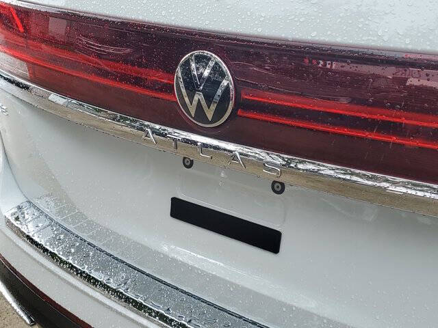 2024 Volkswagen Atlas SE