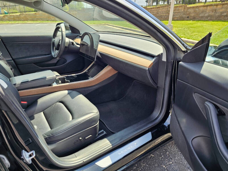 2019 Tesla Model 3 Long Range