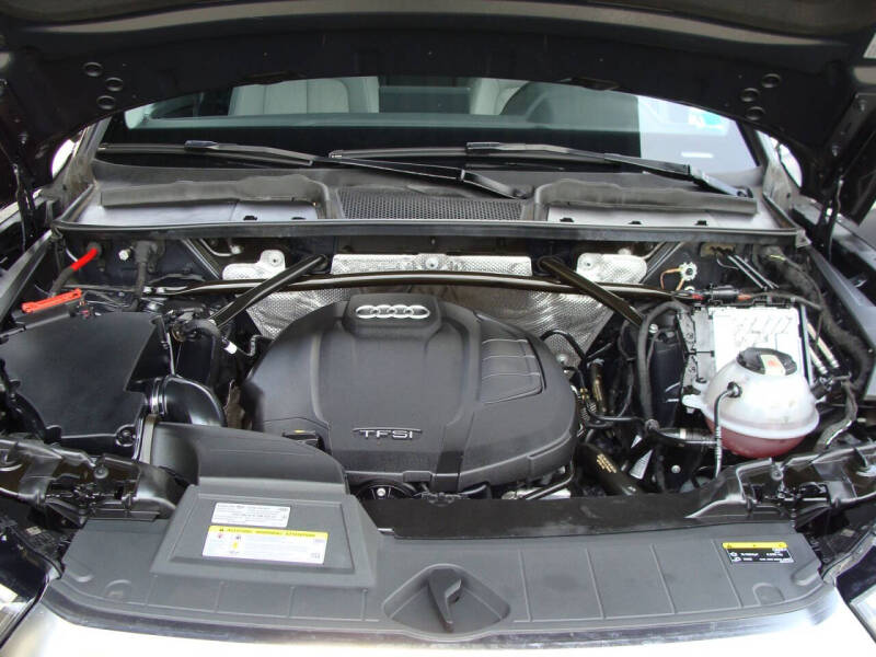 2020 Audi Q5 quattro Premium Plus 45 TFSI