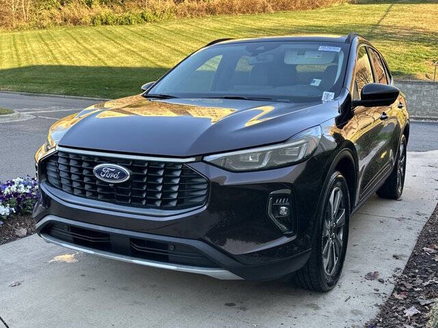 2023 Ford Escape Platinum