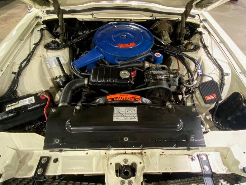 1966 Ford Thunderbird