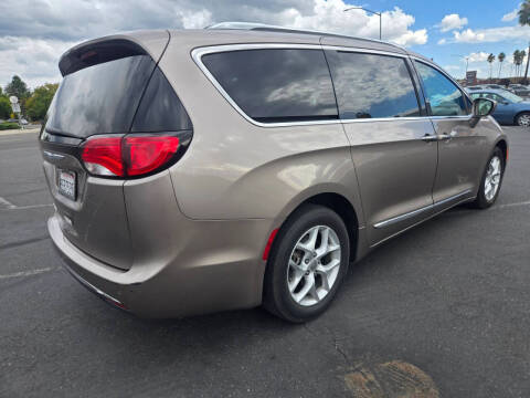 2018 Chrysler Pacifica Touring L Plus