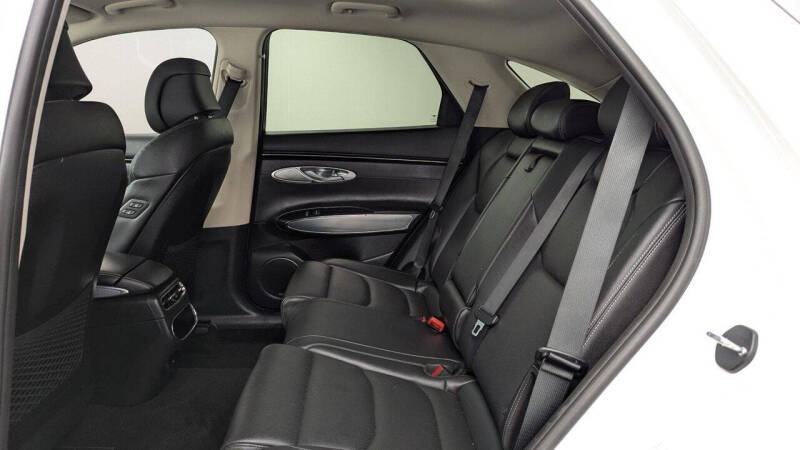 2022 Genesis GV70 2.5T Standard