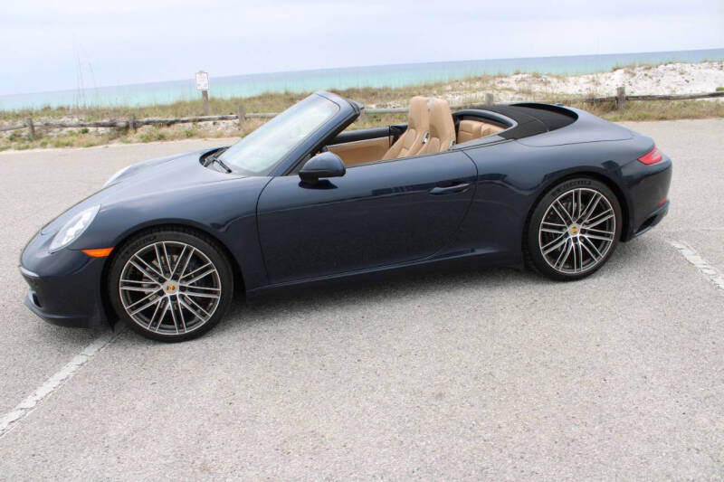 2018 Porsche 911 Carrera