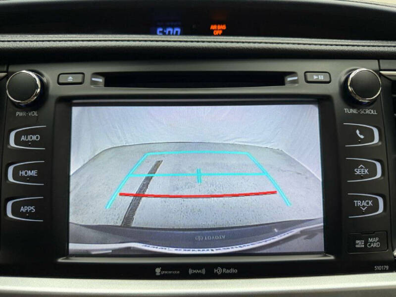 2017 Toyota Highlander SE