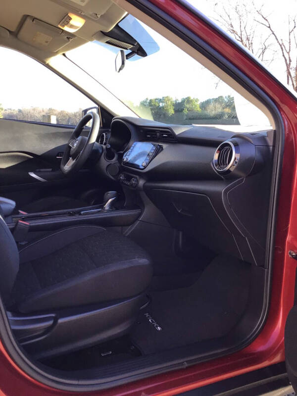 2021 Nissan Kicks SV